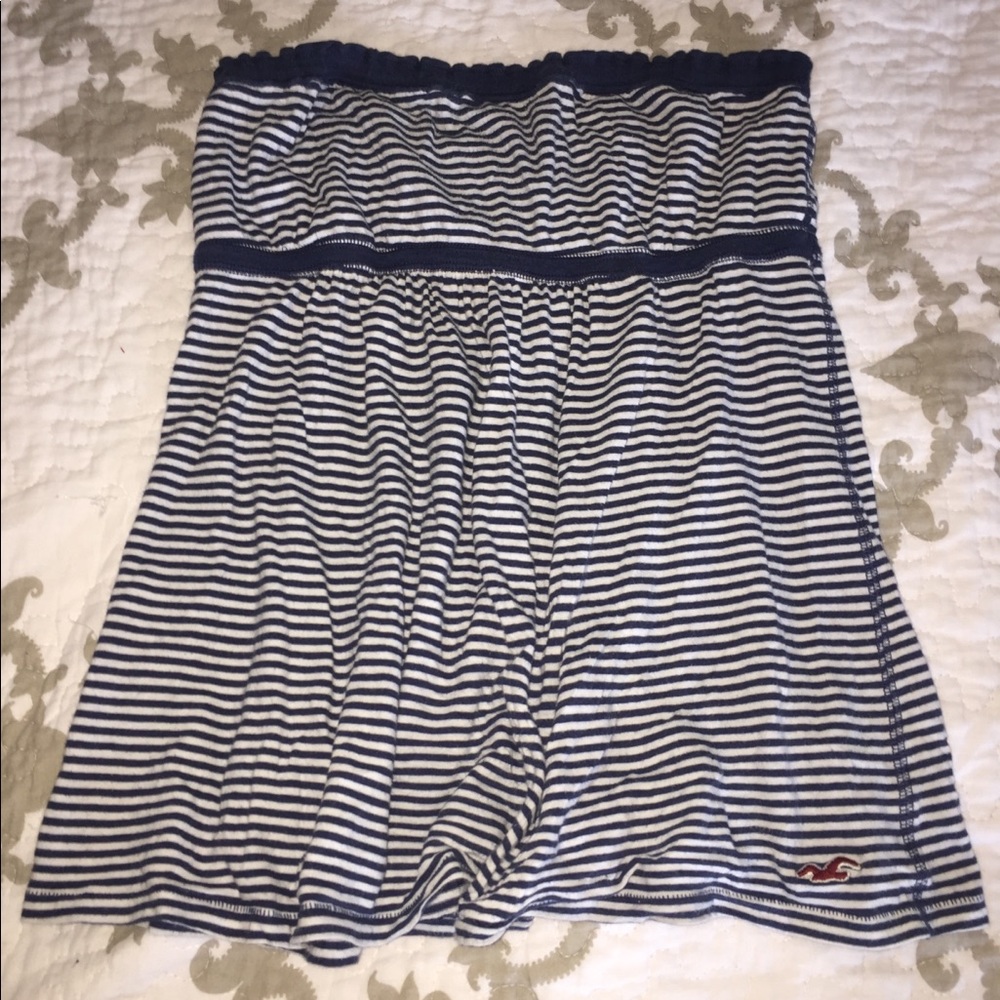 Strapless stripped Hollister top